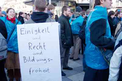 [Bild: Mllscke und patriotische Sandwiches am Bismarckplatz]